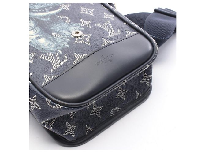 Borsa a tracolla Louis Vuitton Messenger BB Blu navy - vista 6