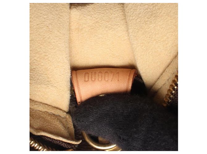Borsa a tracolla Louis Vuitton Looping GM Monogram Marrone - vista 5