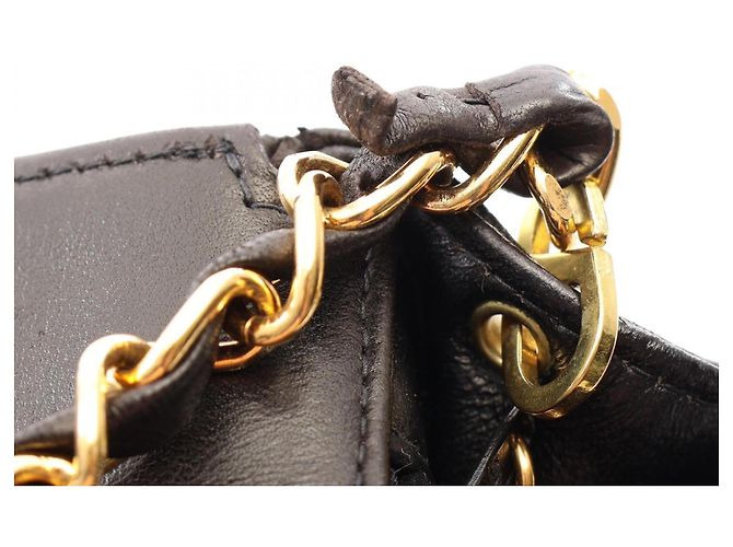 Borsa a tracolla Chanel Matelassé Diana Flap Nero - vista 13
