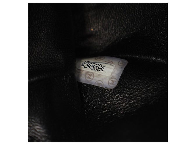 Borsa a tracolla Chanel Matelassé Diana Flap Nero - vista 5
