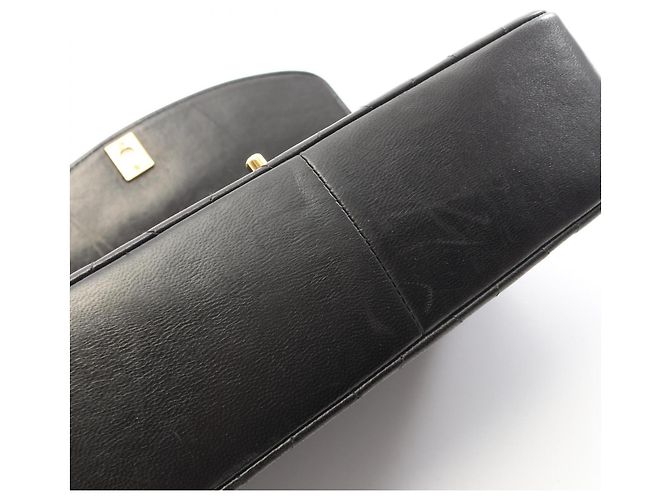 Borsa a tracolla Chanel Matelassé Diana Flap Nero - vista 8