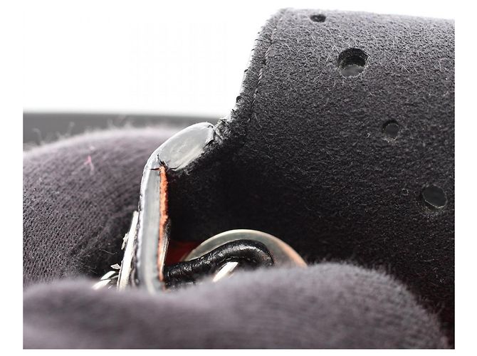 Borsa a tracolla Chanel Round Flap in pelle di vitello martellata nera Nero - vista 6