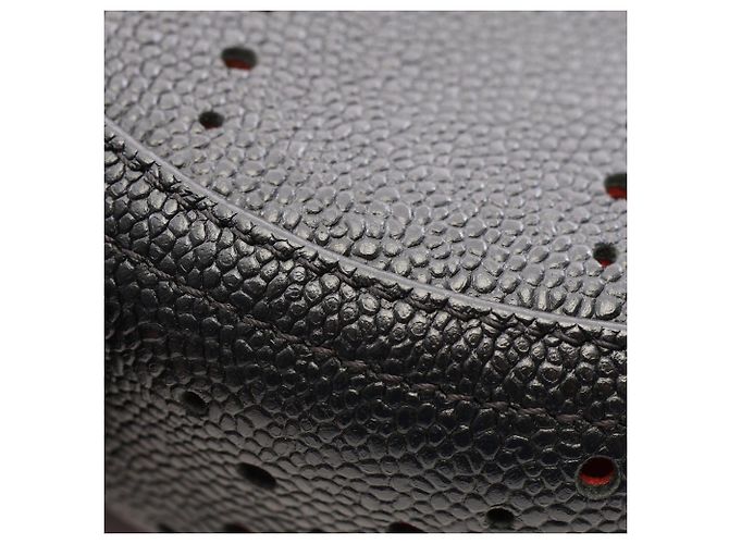 Borsa a tracolla Chanel Round Flap in pelle di vitello martellata nera Nero - vista 9