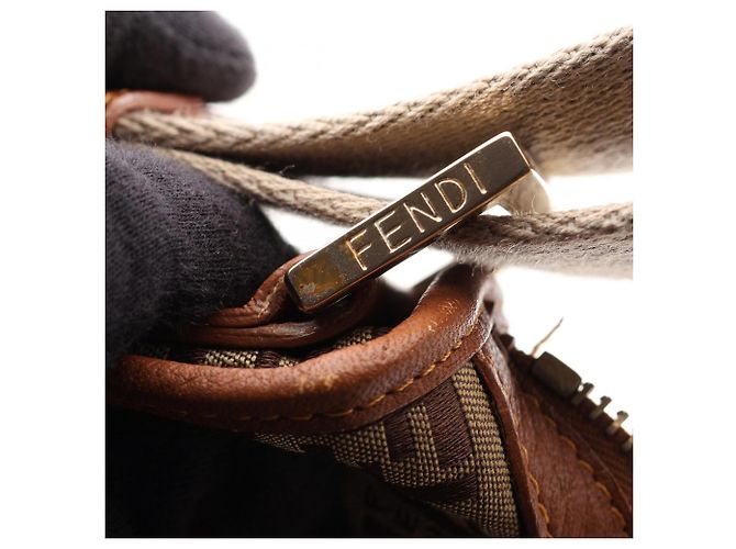 Bolso de hombro Fendi Zucchino Castaño Beige - vista 8