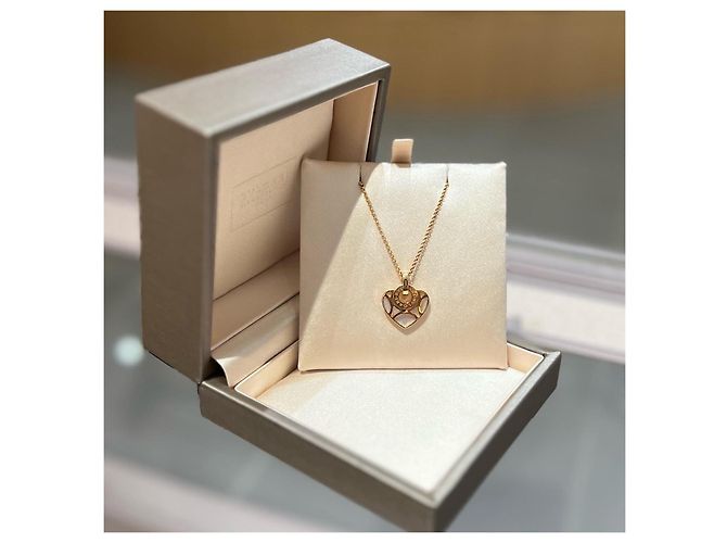 Bulgari Collana con pendente Bvlgari B.zero1 Heart Bianco D'oro - vista 4