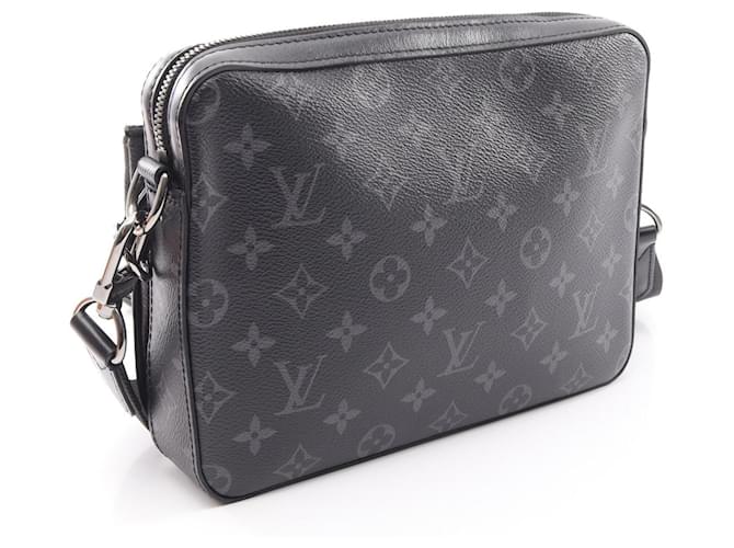 Borsa a tracolla Louis Vuitton Trio Messenger Monogram Eclipse Marrone Nero - vista 2
