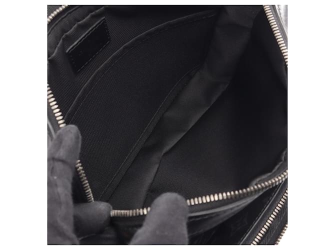 Borsa a tracolla Louis Vuitton Trio Messenger Monogram Eclipse Marrone Nero - vista 3