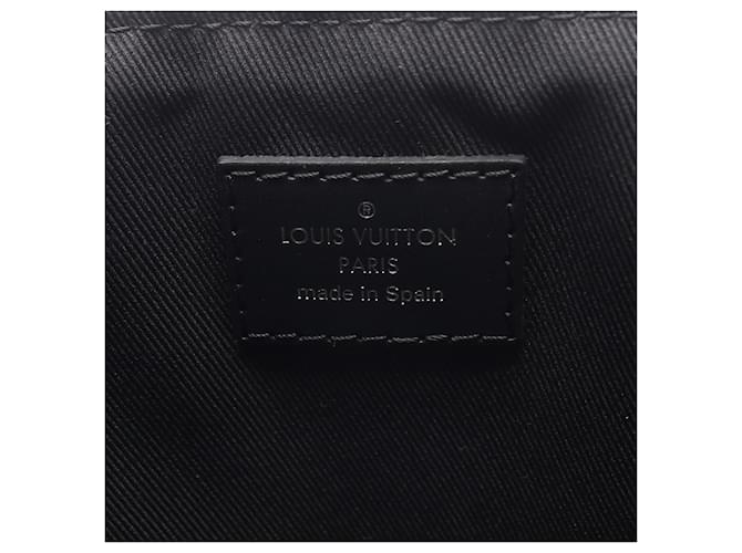 Louis Vuitton Black Monogram Eclipse District PM Negro - vista 4