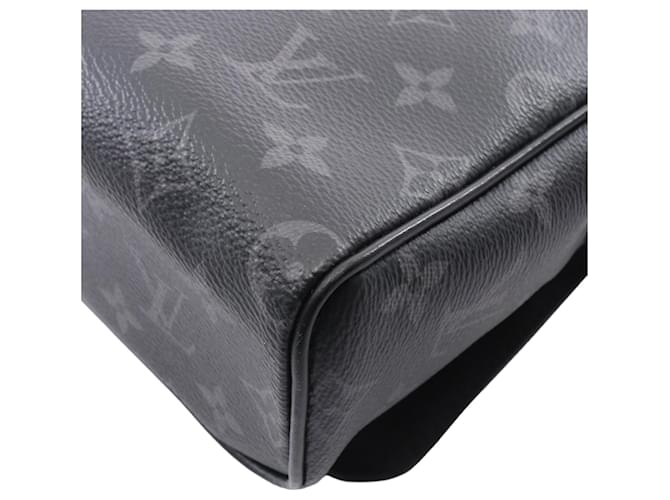 Louis Vuitton Black Monogram Eclipse District PM Negro - vista 6