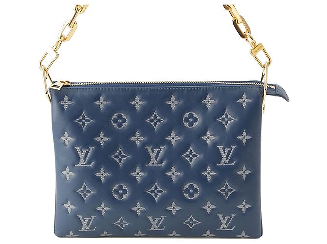 Louis Vuitton Blue Monogram Embossed Denim Lambskin Coussin PM - vista 2