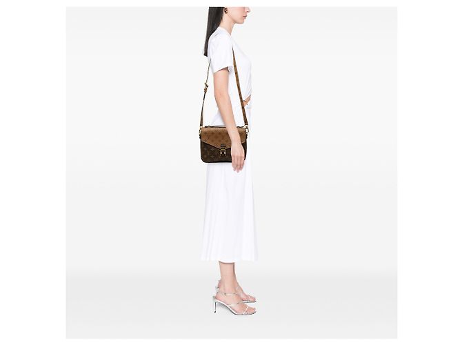 Louis Vuitton Brown Monogram Reverse Pochette Metis Castaño - vista 6