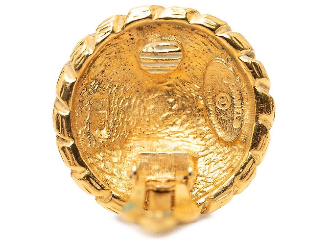 Orecchini a clip rotondi Sunburst Chanel Gold CC placcati oro D'oro - vista 3