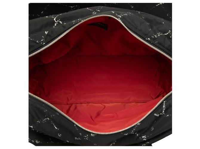 Borsa a mano Chanel Black Old Travel Line Nylon Nero - vista 4