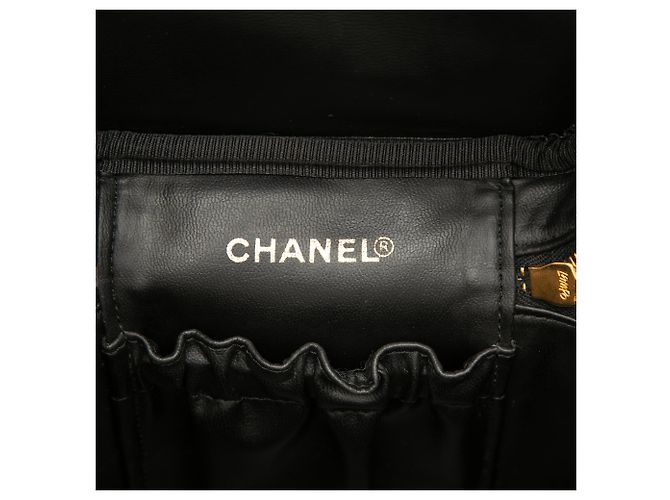 Borsa Vanity Chanel Black CC Caviar Nero - vista 5