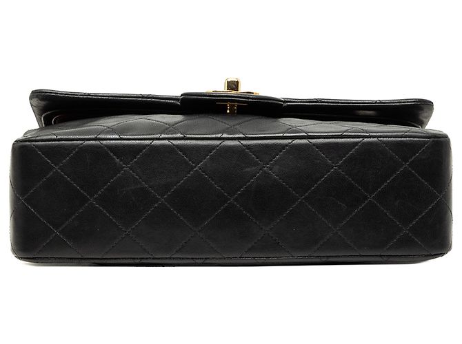 Chanel Black Small Classic Lambskin Double Flap Nero - vista 3