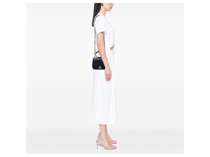 Chanel Blue Mini Quilted Lambskin In The Loop Flap Blu navy - vista 6