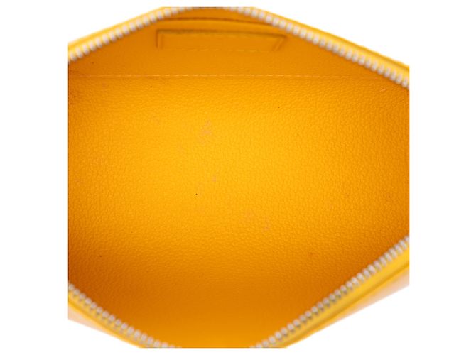 Louis Vuitton Yellow Epi Cosmetic Pouch PM Gelb - Ansicht 4