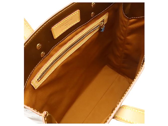 Louis Vuitton Brown Monogram Vernis Reade MM Marrone Bronzo - vista 3