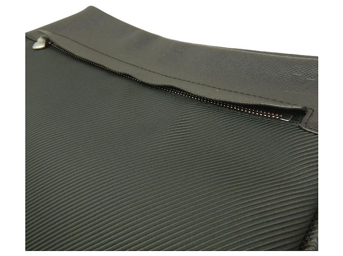 Louis Vuitton Gray Bicolor Taiga and Canvas Beluga Marrone Verde scuro - vista 17