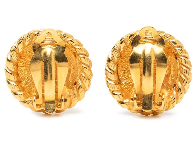 Orecchini a clip rotondi Chanel Gold CC placcati oro D'oro - vista 2