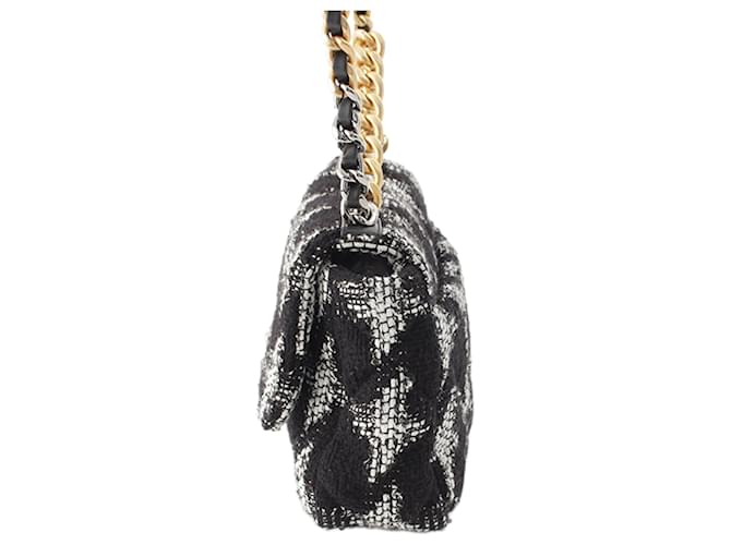 Chanel Black Medium Tweed 19 Flap Nero - vista 3