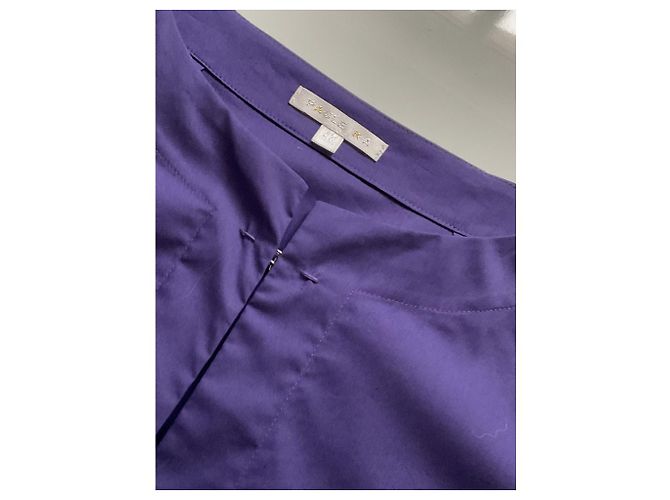 Paule Ka Kurze Jacke in Dunkellila oder Marineblau mit schwarzen Schnüren - Ansicht 3