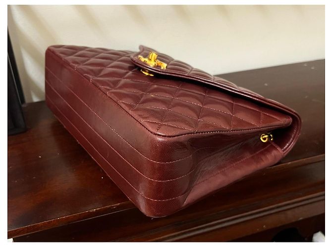 Chanel Classic Flap Bag Medium Burgundy aus gestepptem Lammleder Bordeaux - Ansicht 6