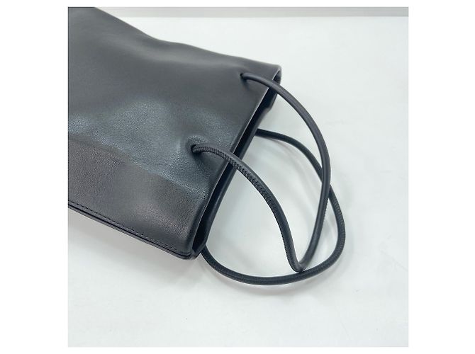 Borsa Tote Chanel Essential in nero - vista 11