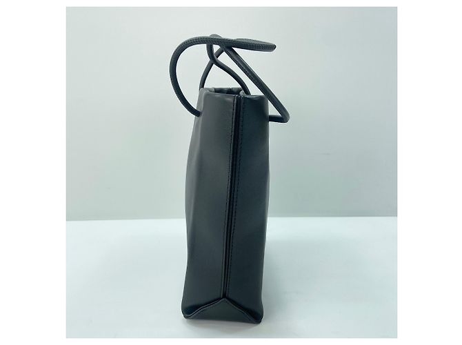 Borsa Tote Chanel Essential in nero - vista 6