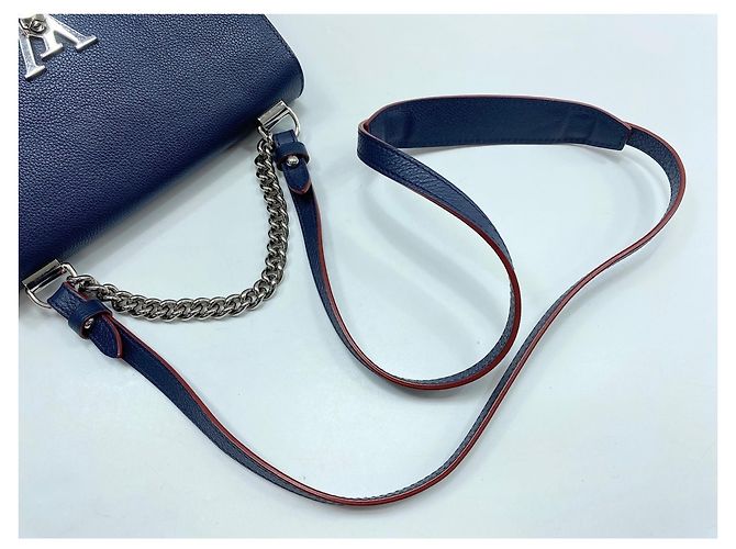 Borsa a tracolla Louis Vuitton Lockme II Blu navy - vista 10