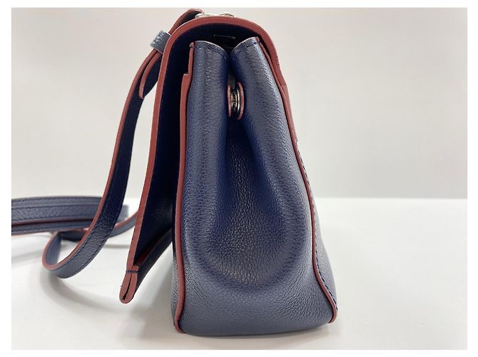 Borsa a tracolla Louis Vuitton Lockme II Blu navy - vista 5