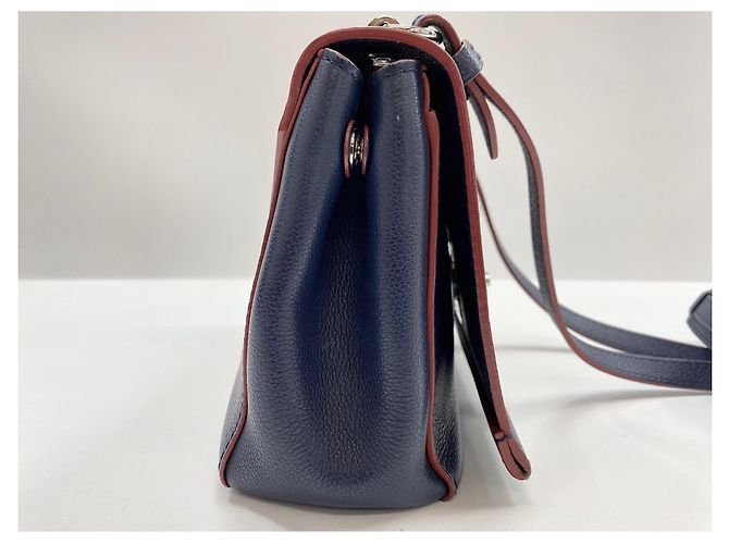 Borsa a tracolla Louis Vuitton Lockme II Blu navy - vista 6