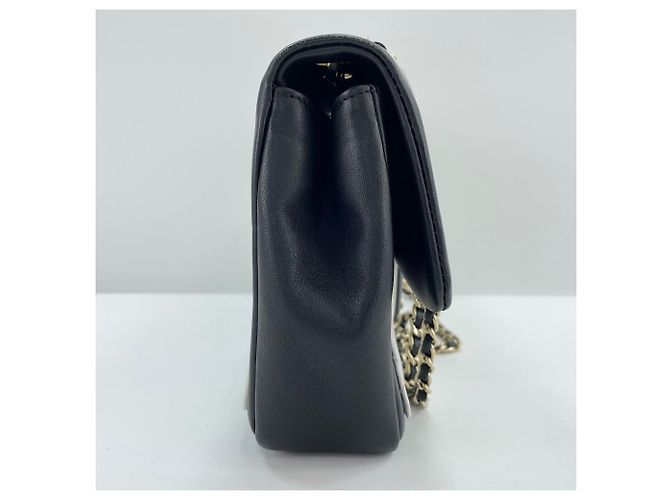 Borsa a tracolla Chanel Matelassé Black Nero - vista 6