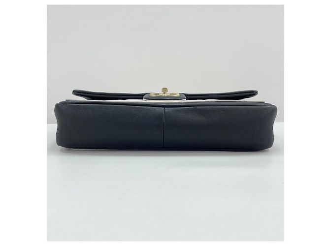 Borsa a tracolla Chanel Matelassé Black Nero - vista 7