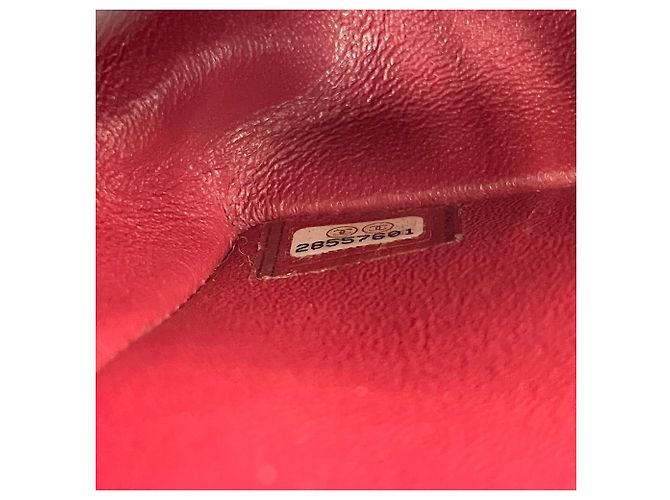 Borsa a tracolla Chanel Mini Matelassé in Rosa - vista 12