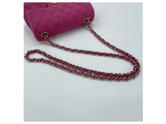 Borsa a tracolla Chanel Mini Matelassé in Rosa - vista 13