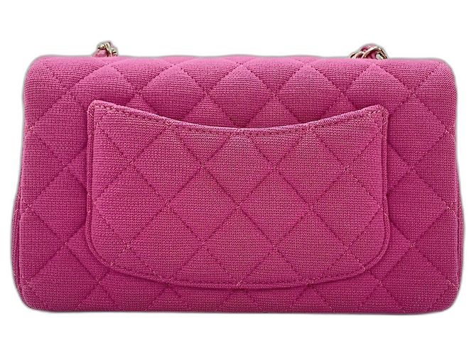 Borsa a tracolla Chanel Mini Matelassé in Rosa - vista 3