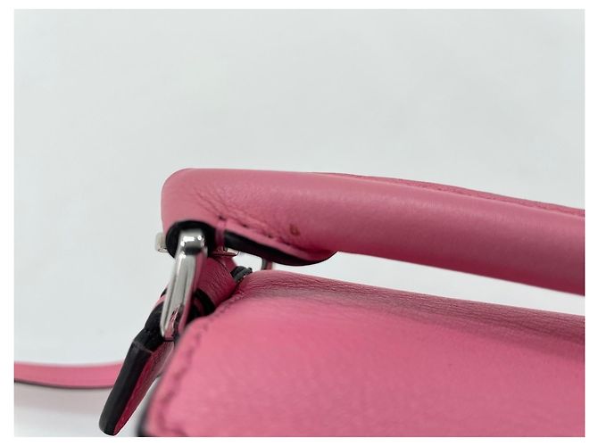 Borsa a tracolla Loewe Mini Puzzle Bag in rosa - vista 12