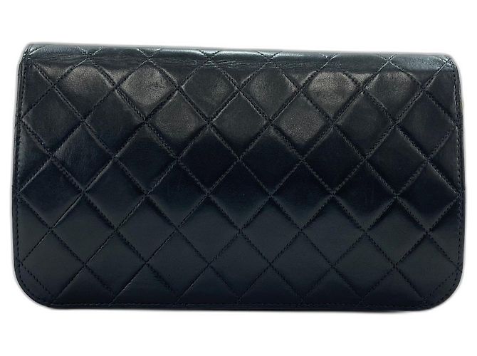 Borsa a tracolla Chanel Matelassé 23 Nero - vista 3