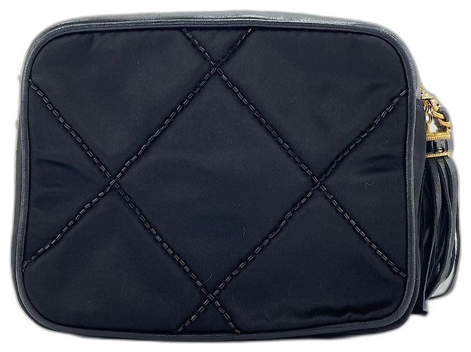 Borsa a tracolla Chanel Matelassé Black Nero - vista 3