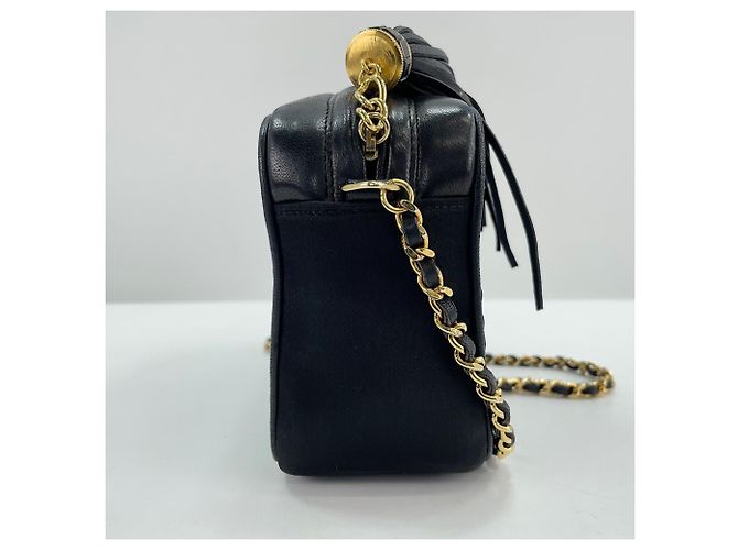 Borsa a tracolla Chanel Matelassé Black Nero - vista 6