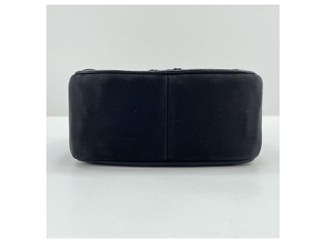 Borsa a tracolla Chanel Matelassé Black Nero - vista 7