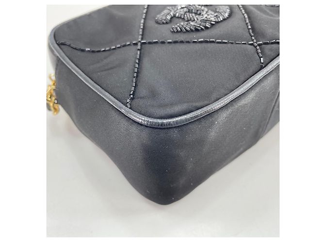 Borsa a tracolla Chanel Matelassé Black Nero - vista 8