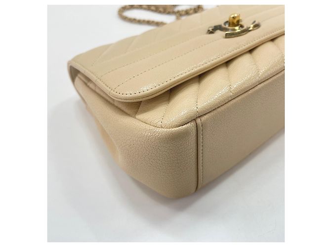 Chanel Schultertasche mit diagonalem Steppmuster Beige - Ansicht 8