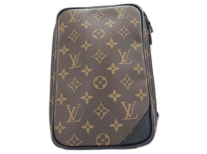 Borsa a tracolla Louis Vuitton Solar Ray Marrone - vista 2