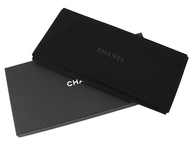 Collana di strass Chanel I LOVE COCO D'oro - vista 11