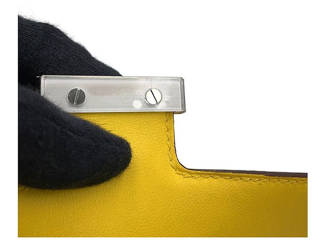 Hermès Bolsa de Ombro Hermes Mini Constance Amarelo - vista 15