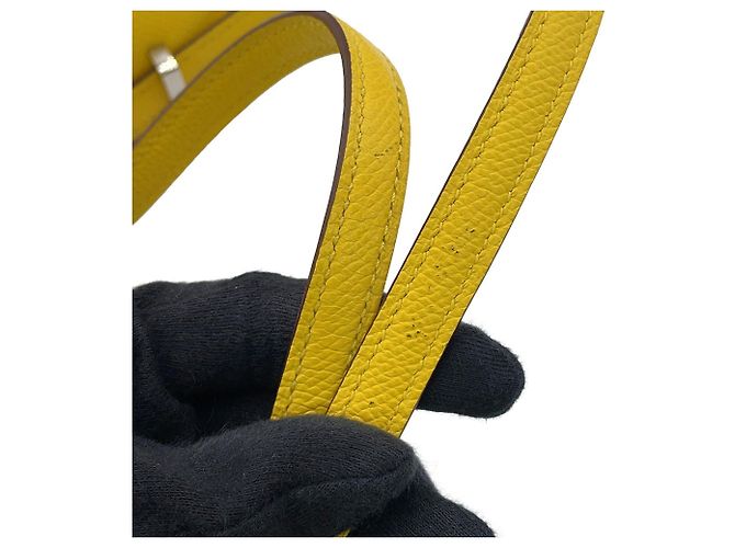 Hermès Bolsa de Ombro Hermes Mini Constance Amarelo - vista 18