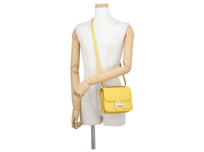Hermès Bolsa de Ombro Hermes Mini Constance Amarelo - vista 5