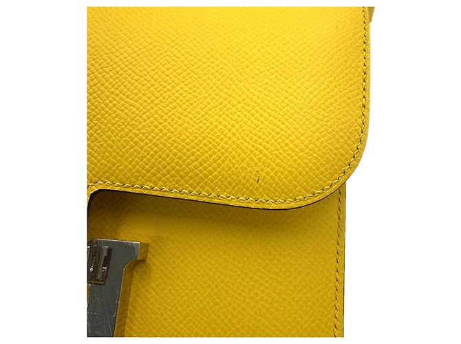 Hermès Bolsa de Ombro Hermes Mini Constance Amarelo - vista 9